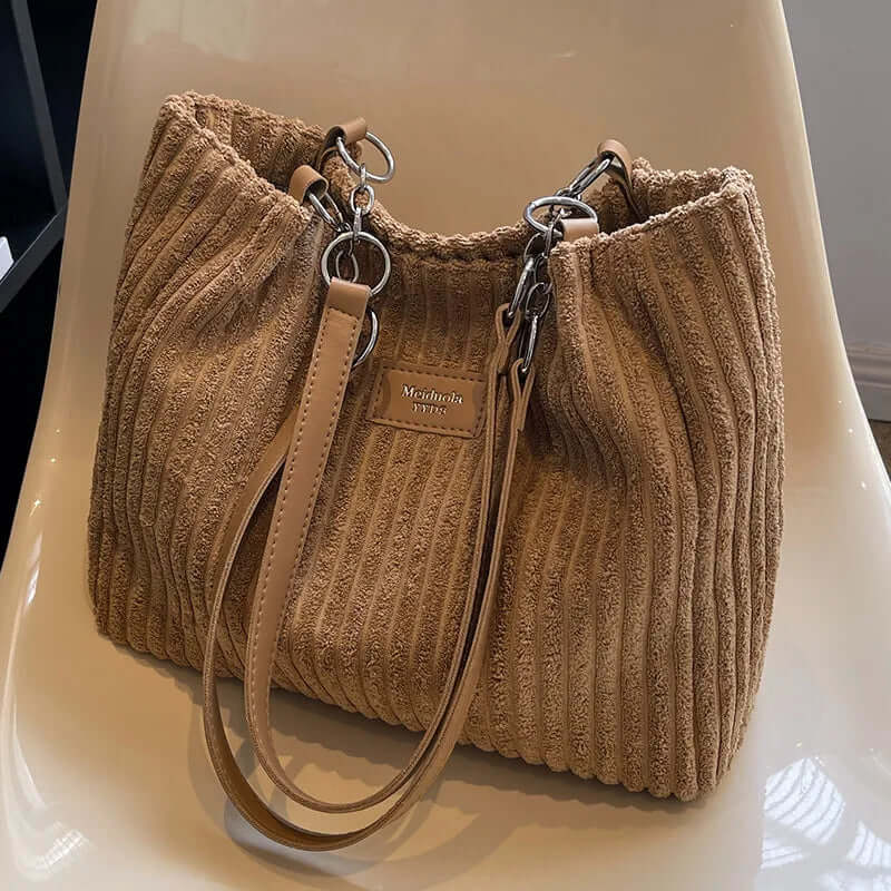 Celvera Trendy Tote Bag voor elke dag – praktisch, licht en elegant