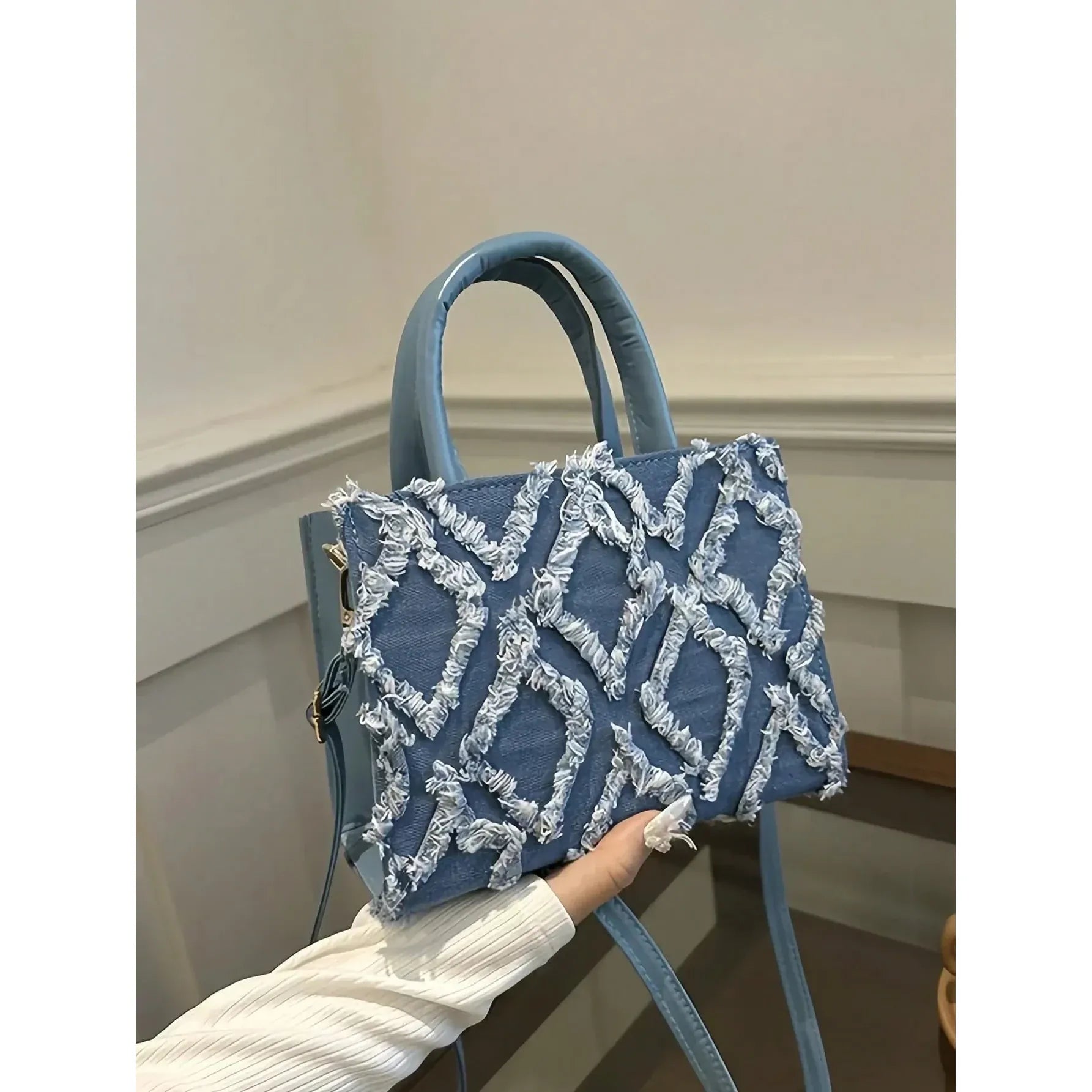 Celvera Tas Dames - Gestructureerde Tote met Franje Patroon en Schouderband | Chique