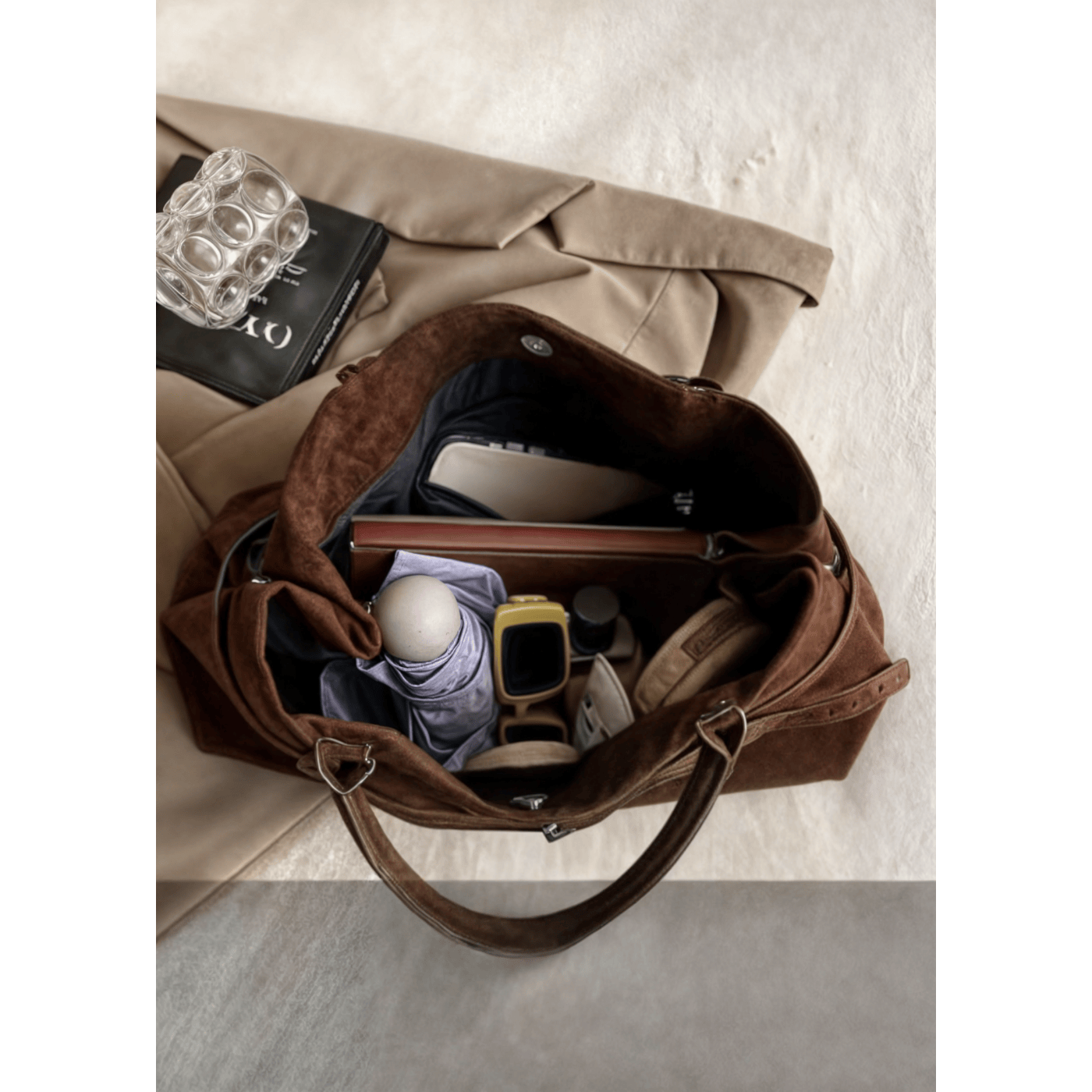 Celvera Tas Dames - Ruime Tote met Dubbele Hengsels en Ceintuurdetail | Elegant