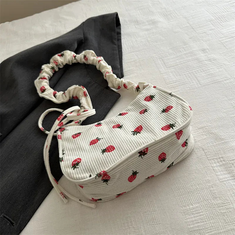 Celvera Tas Dames - Mini Hobo Tas met Aardbeienprint en Strikje | Zomer