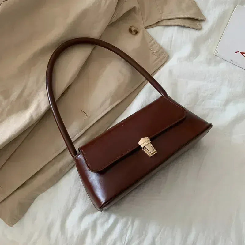 Celvera Tas Dames - Stijlvolle Baguette Tas met Gouden Sluiting | Klassiek