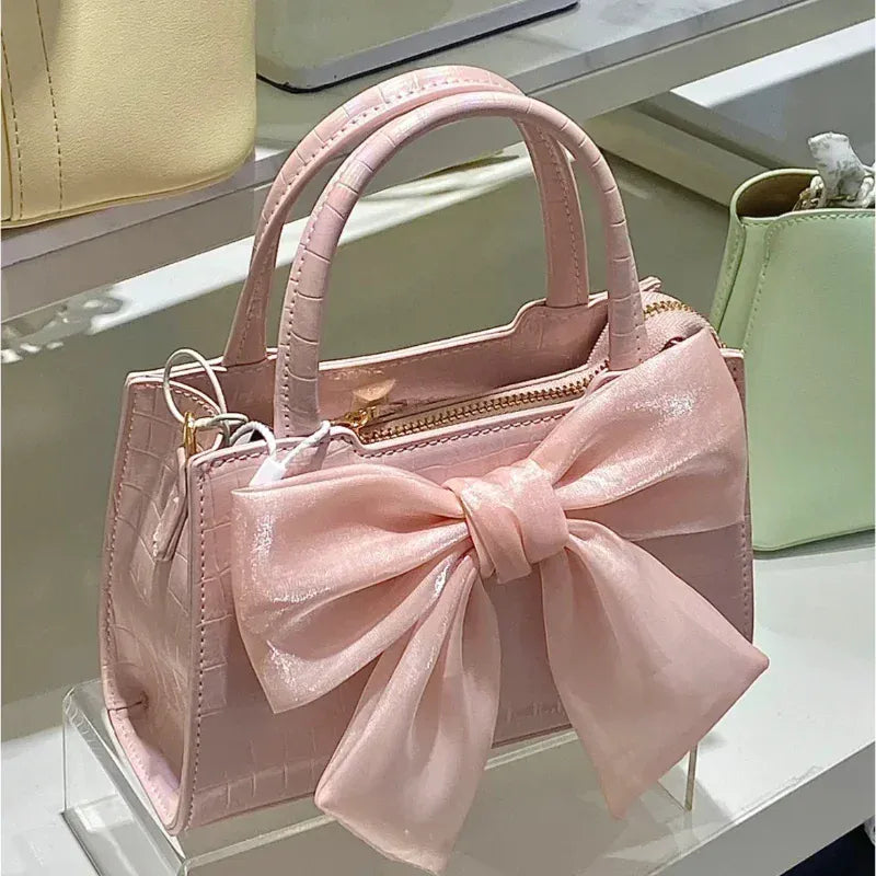 Celvera Tas Dames - Compacte Handtas met Oversized Strik | Chique