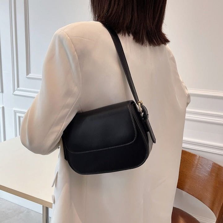 Celvera Tas Dames - Compacte Saddle Bag met Klepje en Schouderband | Klassiek