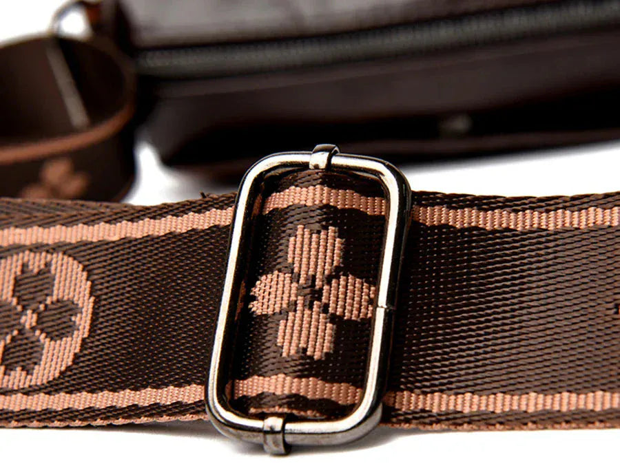 Celvera Elegante Schoudertas met Brede Band – Comfort & Mode in Één