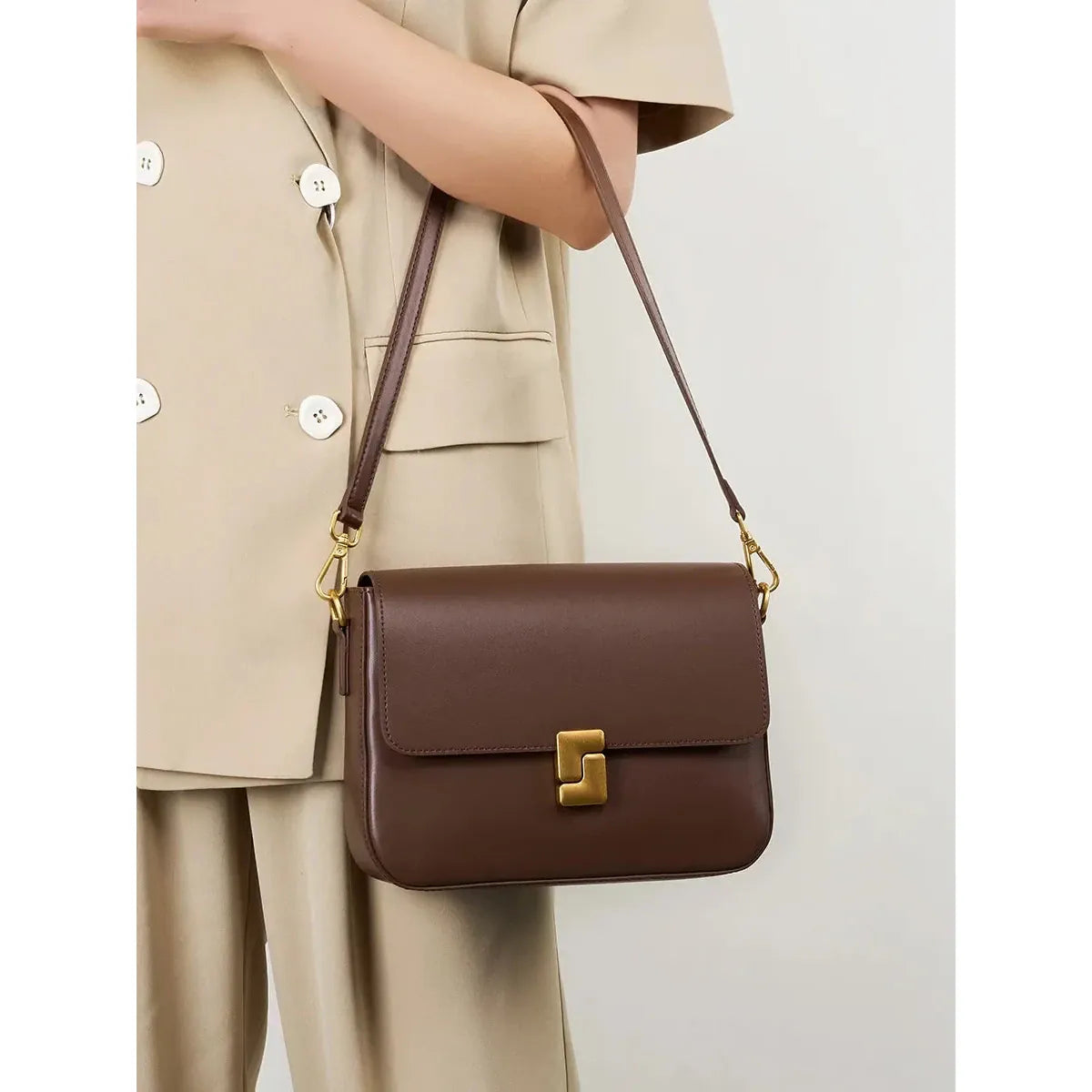 Celvera Tas Dames - Gestructureerde Flap Tas met Gouden Slot | Klassiek