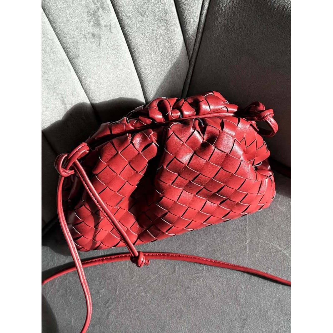 Celvera Trendy Gevlochten Dames Handtas – Compacte Handtas van Vegan Leer