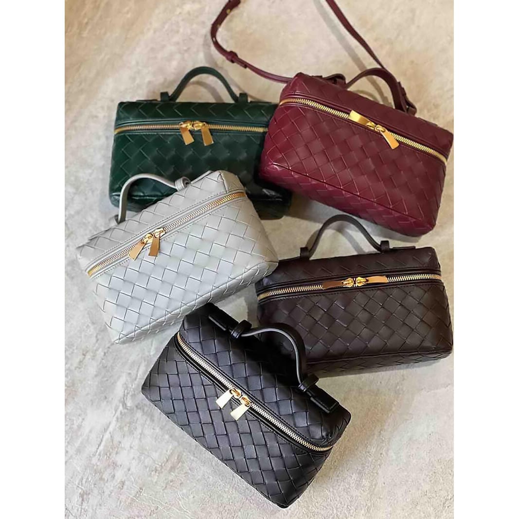 Celvera Luxe Gevlochten Handtas – Compacte Dames Tas voor Avond en Dag