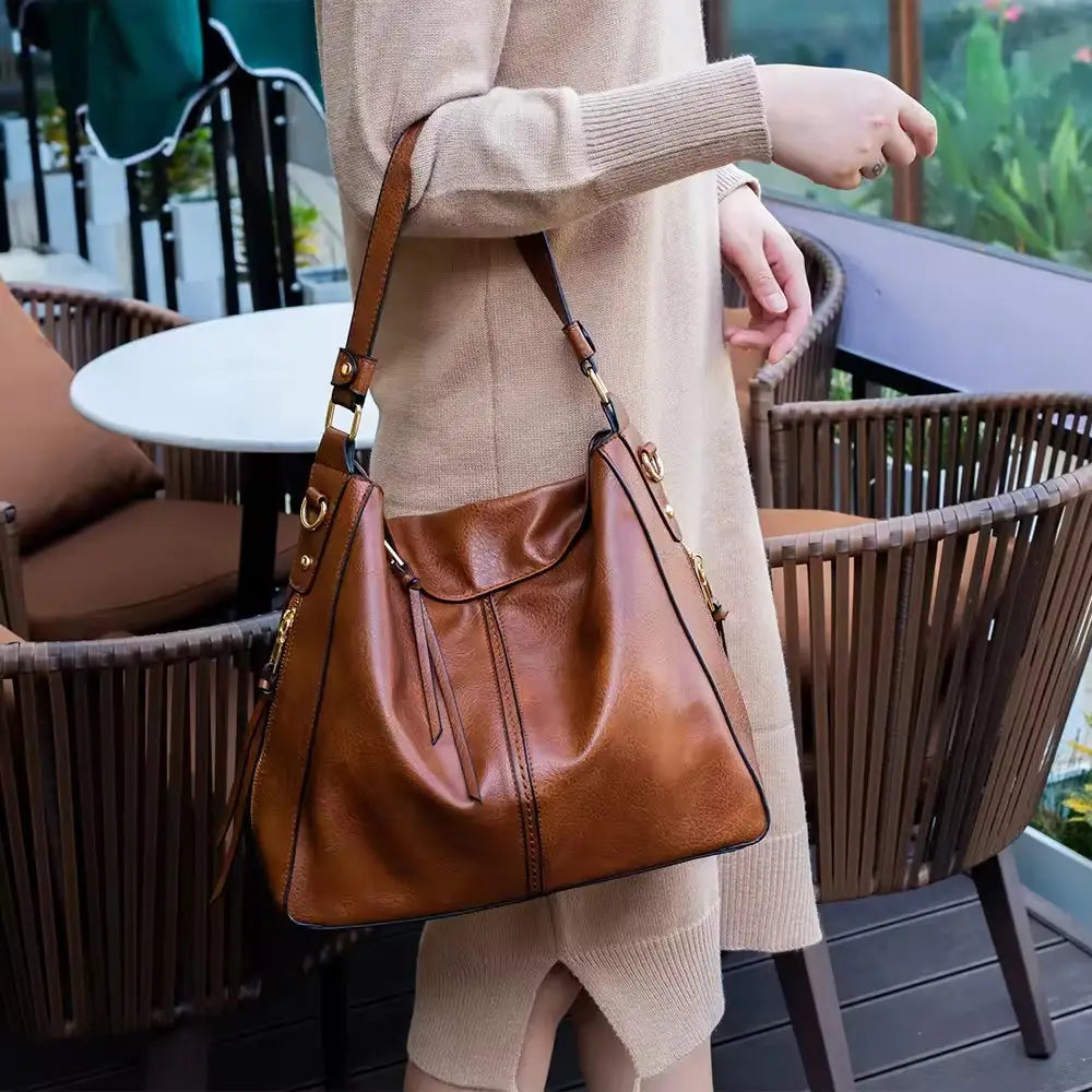 Celvera Premium Hobo Handtas - Inclusief gratis portemonnee