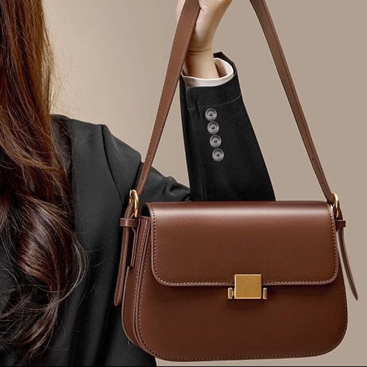 Celvera Elegante Schoudertas met Gouden Sluiting – Luxe Design voor Elke Dag