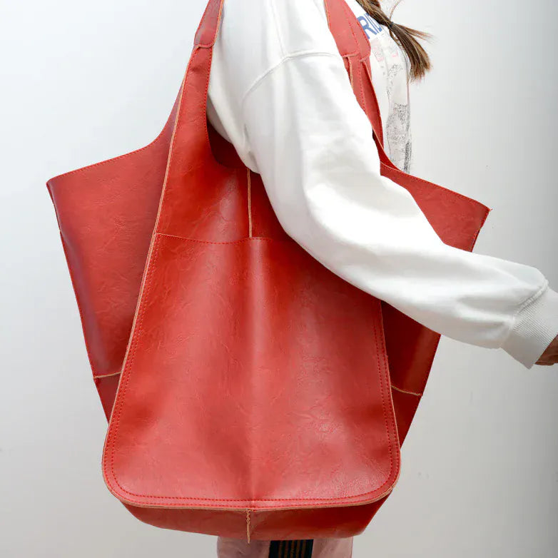 Celvera Oversized schoudertas in vintage leer met ruime draagcapaciteit