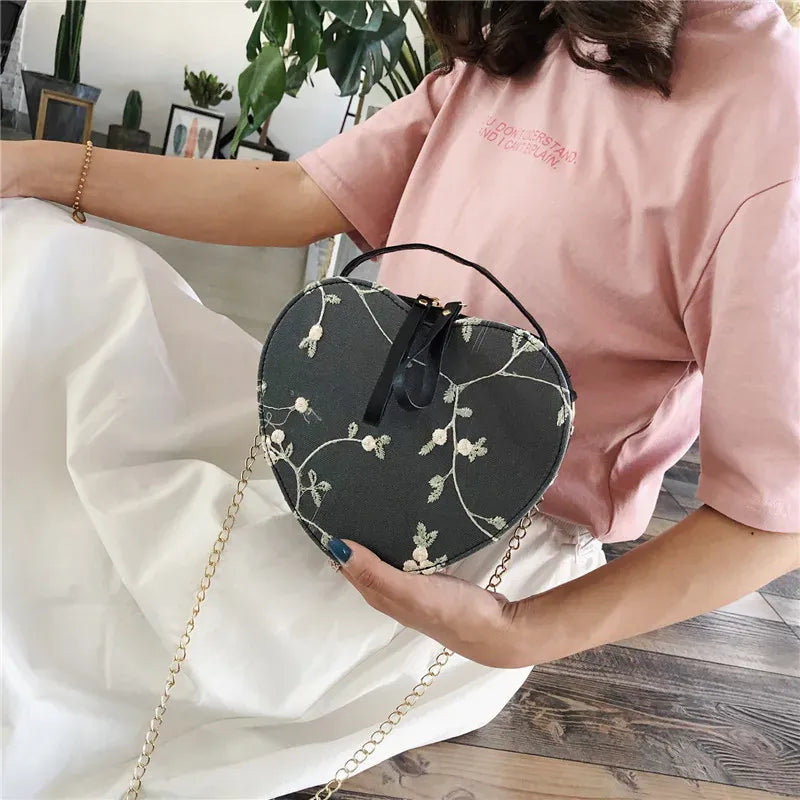 Celvera Tas Dames - Ronde Crossbody met Bloemen Borduursel | Zomer