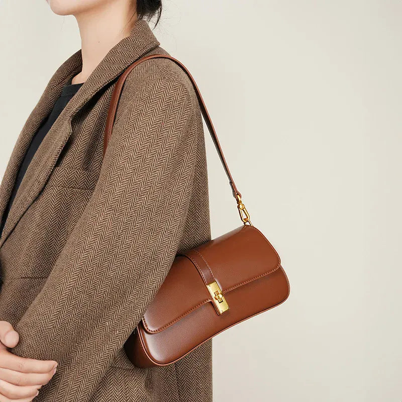 Celvera Crossbody tas met Gouden Details