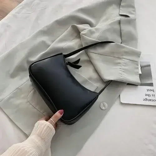 Celvera Tas Dames - Kleine Baguette Schoudertas met Slanke Band | Casual