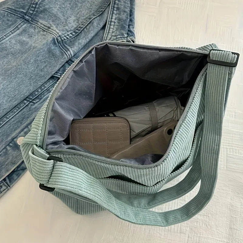 Celvera Tas Dames - Ruime Schoudertas met Ribbel en Bedeltje | Casual