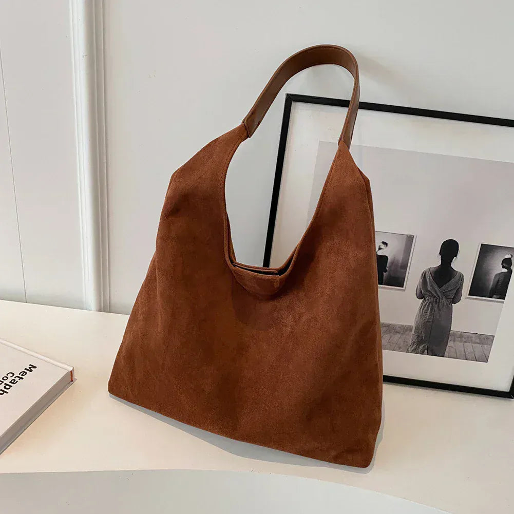 Celvera Tote bag in zacht suède met ruim hoofdvak