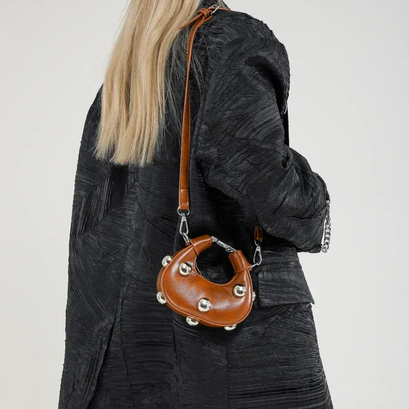 Celvera Tas Dames - Mini Crossbody met Zilveren Bolstuds en Ring | Stoer