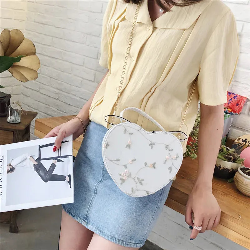 Celvera Tas Dames - Ronde Crossbody met Bloemen Borduursel | Zomer