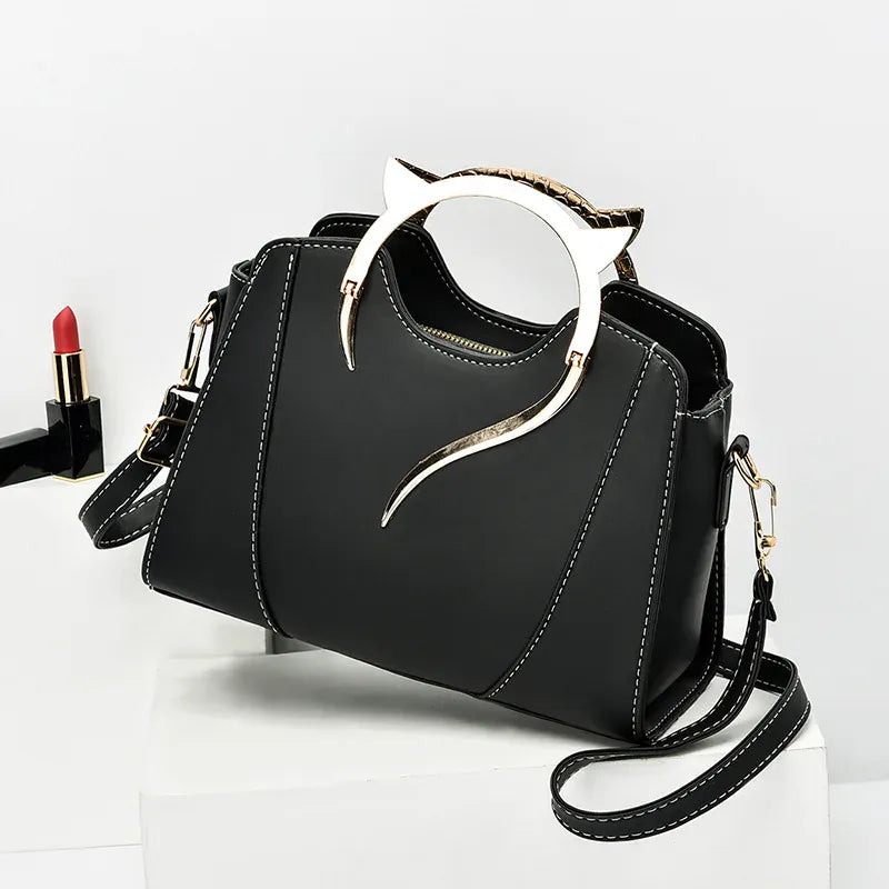 Celvera Tas Dames - Stijlvolle Handtas met Gouden Details | Chique