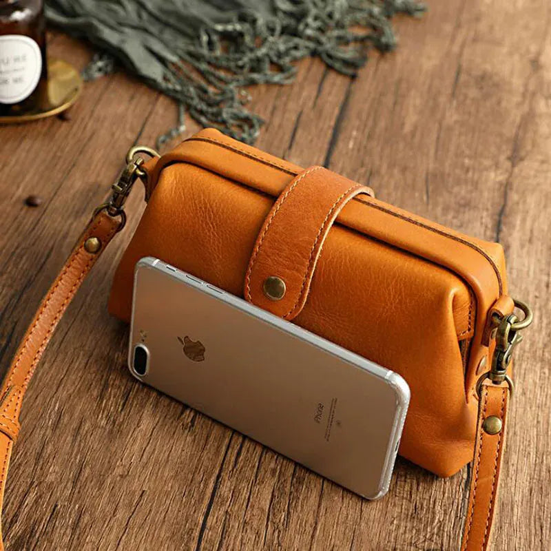 Celvera Crossbody tas met klep en magneetsluiting