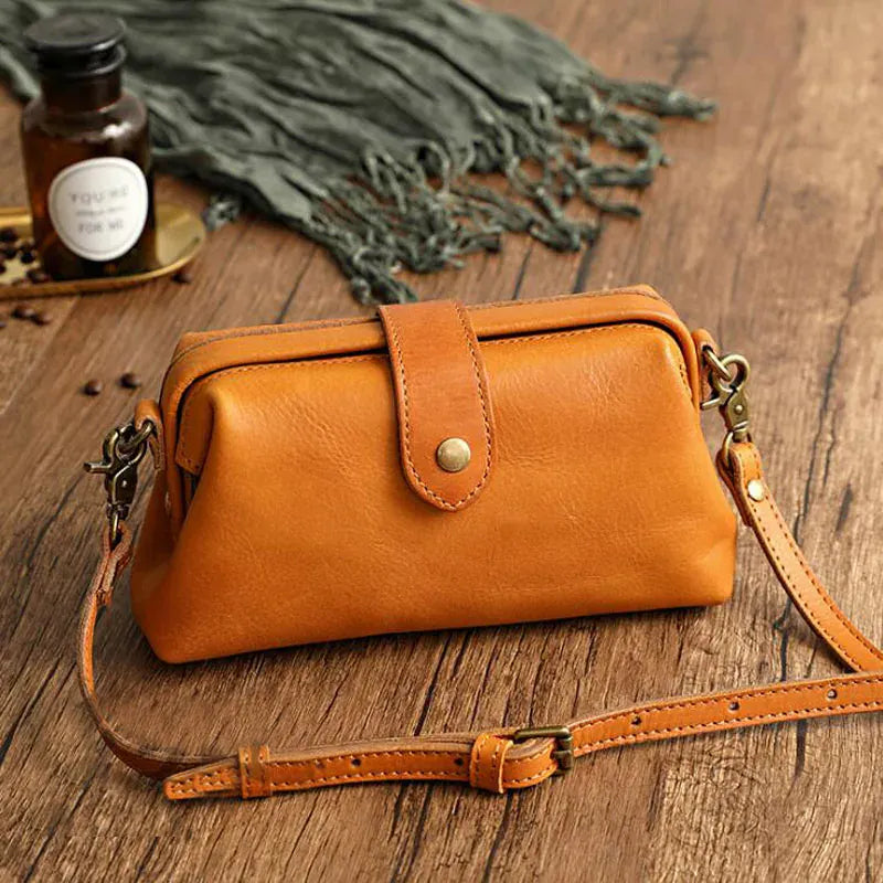 Celvera Crossbody tas met klep en magneetsluiting