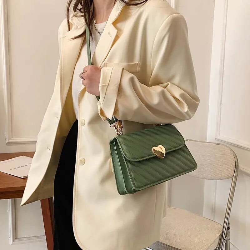 Celvera Tas Dames - Compacte Flap Bag met Hartslot en Gerimpelde Greep | Chique