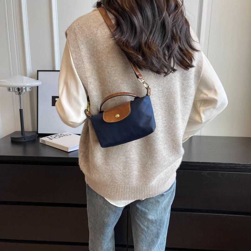 Celvera Tas Dames - Mini Crossbody met Tophandvat en Contrasterende Klep | Casual