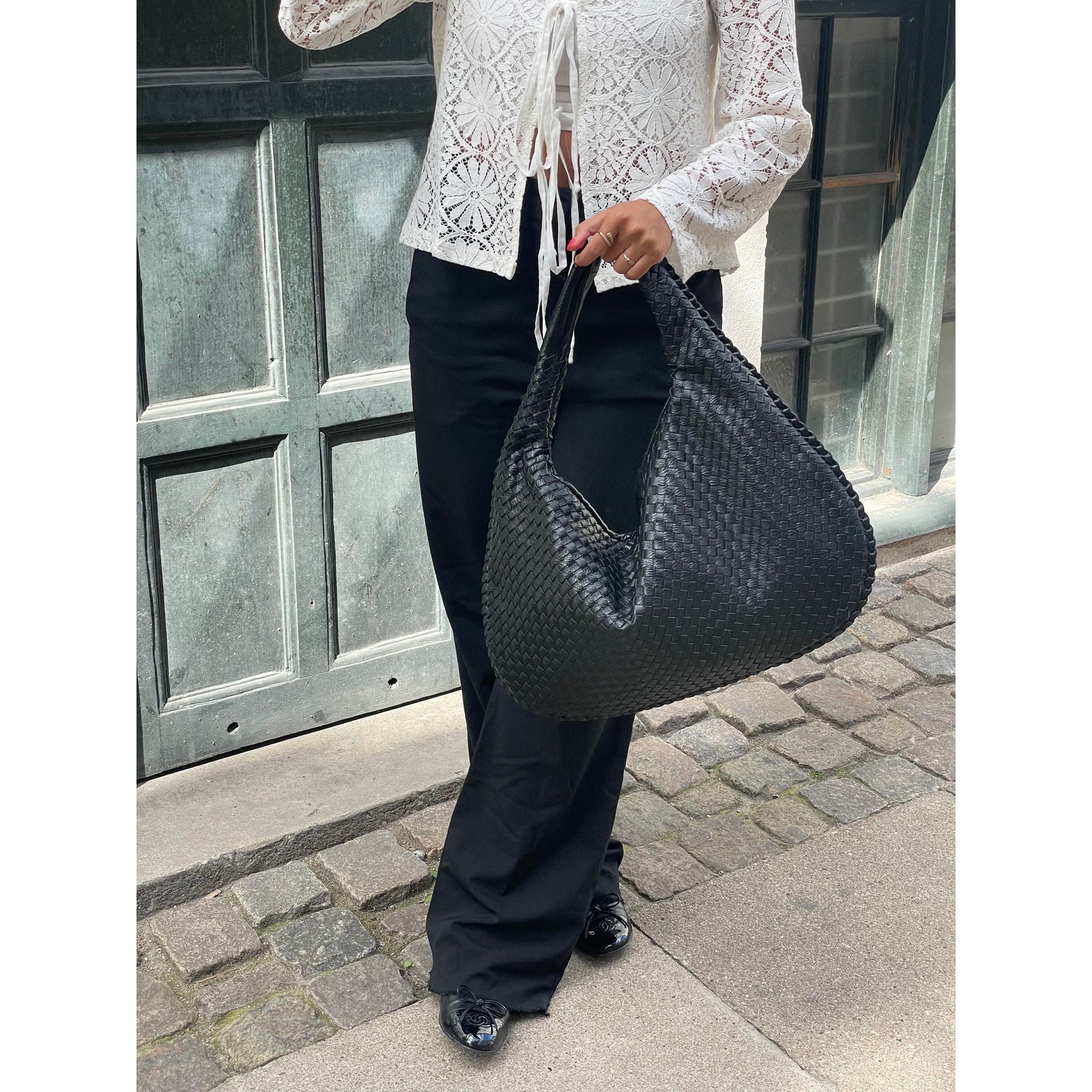 Celvera Tas Dames - Grote Gevlochten Hobo met Gevlochten Handvat en Rits | Chic