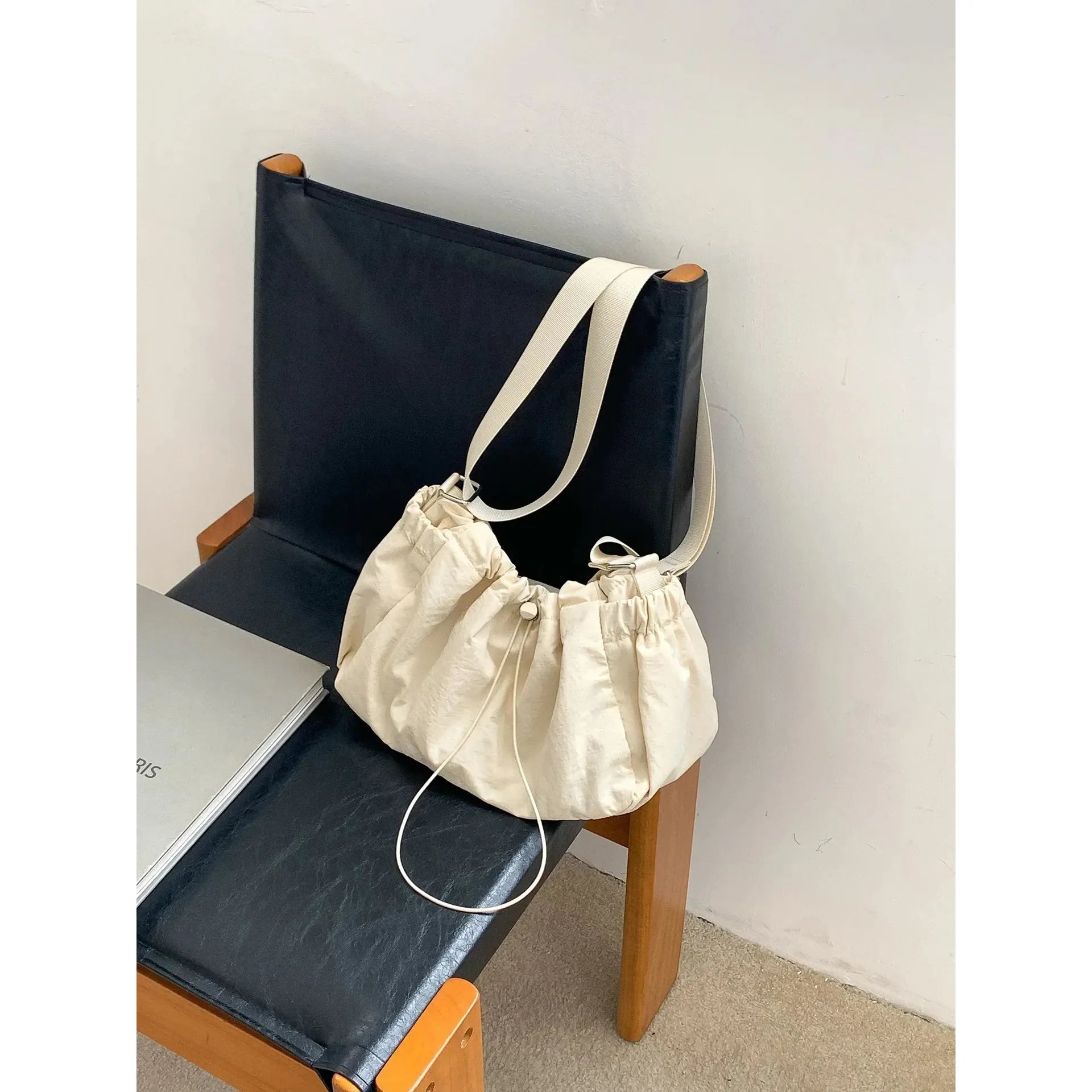 Celvera Tas Dames - Gerimpelde Crossbody met Trekkoord en Ruches | Casual