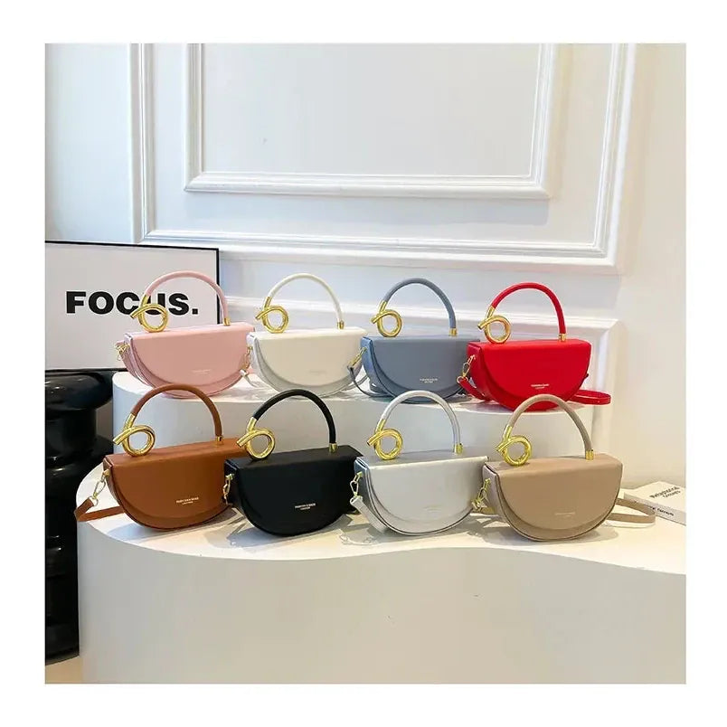 Celvera Stijlvolle Halve Maan Tas | Trendy Dames Handtas