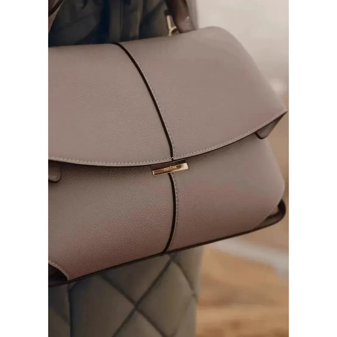 Celvera Tas Dames - Parelmoer Ei Clutch met Parelketting | Gala