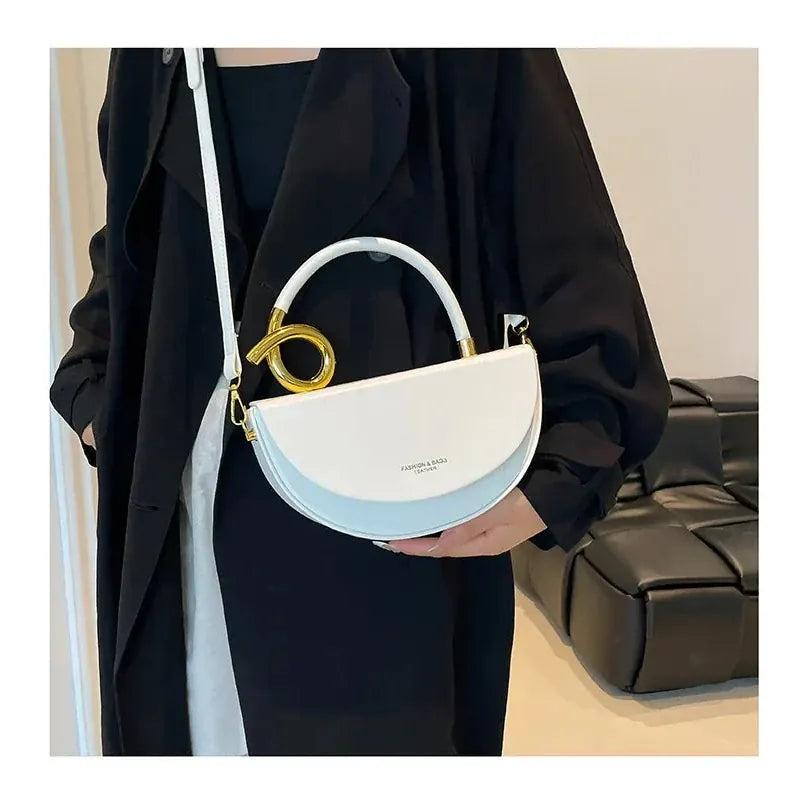 Celvera Stijlvolle Halve Maan Tas | Trendy Dames Handtas