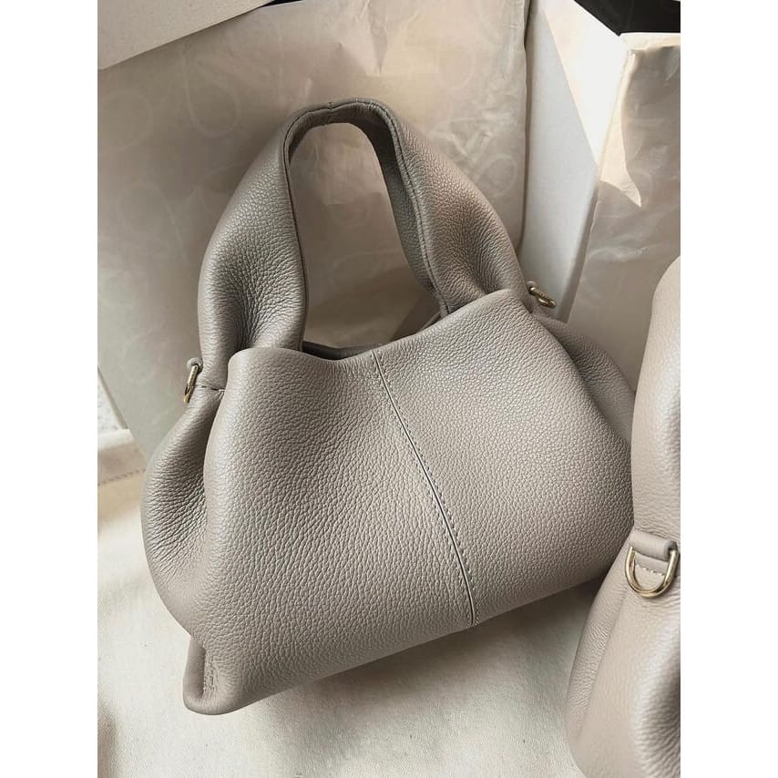 Celvera Tas Dames - Architecturale Tote met Dubbele Hengsels en Soepele Bodem | Elegant
